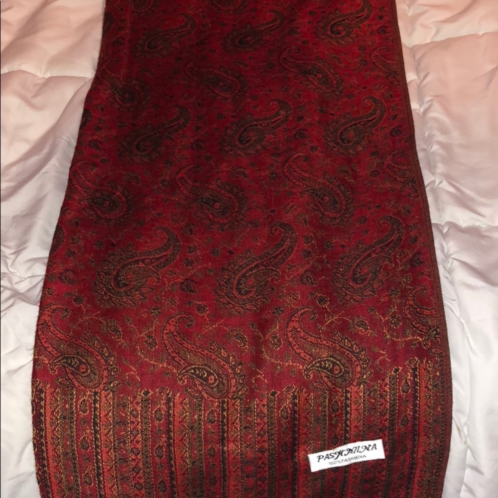 A gorgeous pashmina scarf
